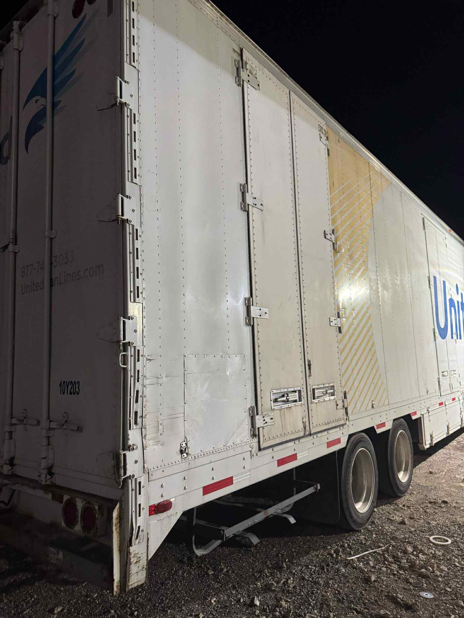 Professional trailer roof repair service